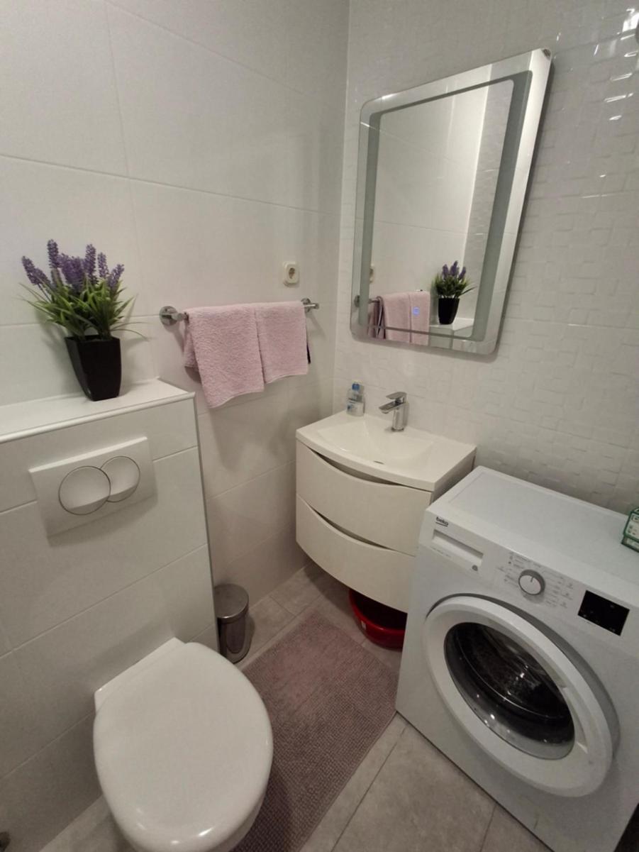 Apartment Irena Бол Экстерьер фото